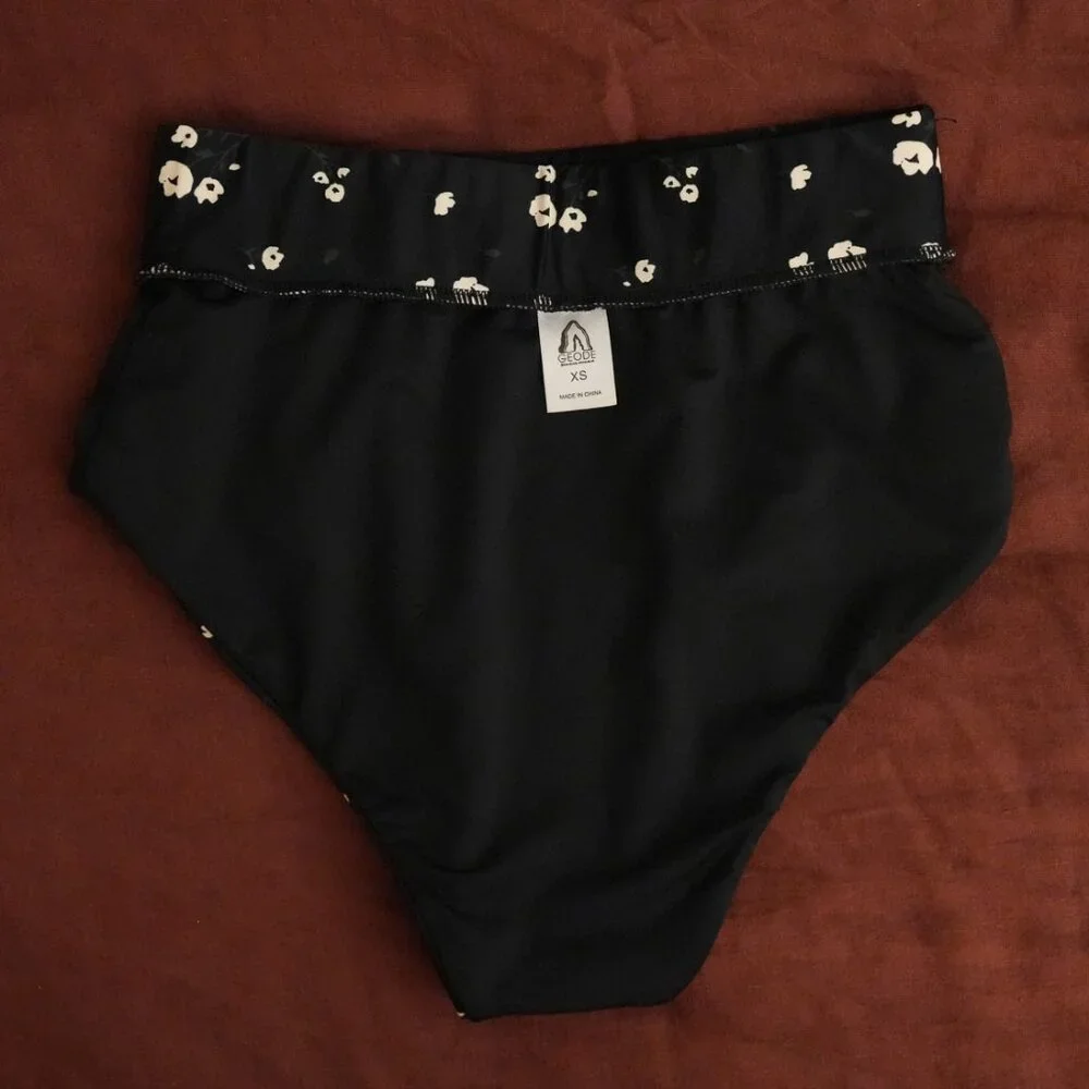 Geode Swimwear Black High-Waisted Daisy Bottoms